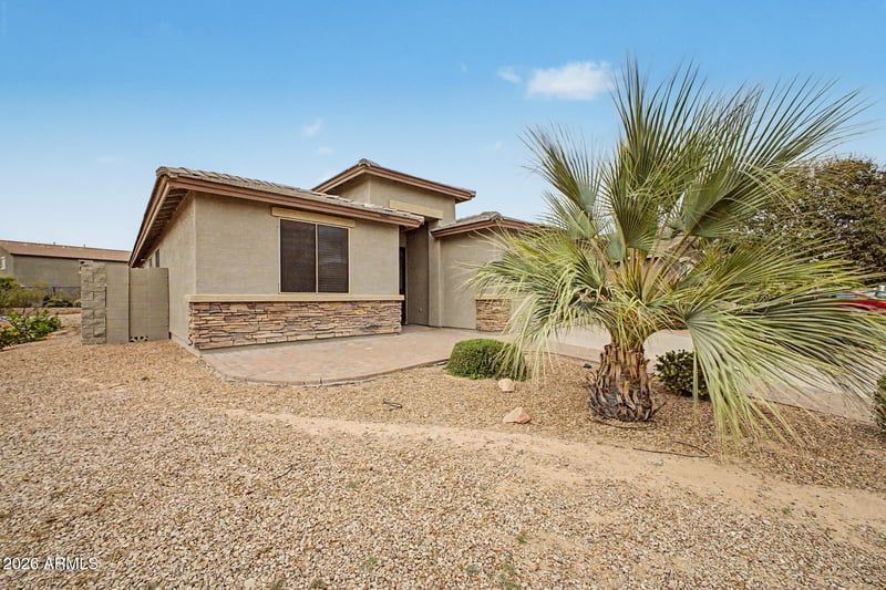 1266 Eucalyptus Ln, San Tan Valley, AZ 85143