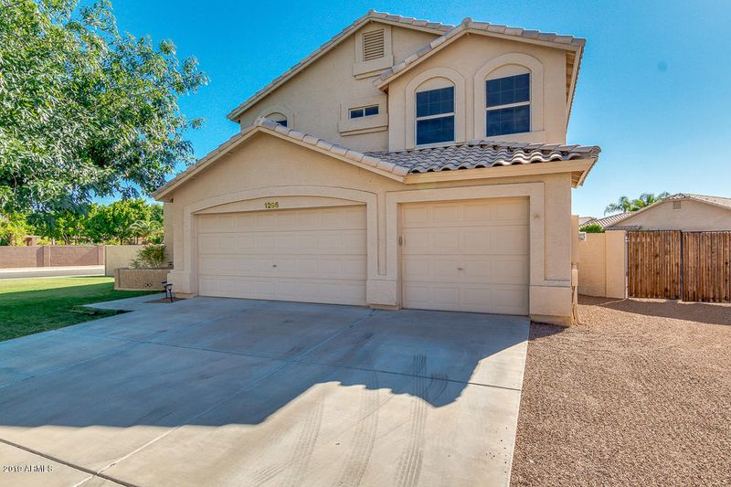 1266 N Layman St, Gilbert, AZ 85233