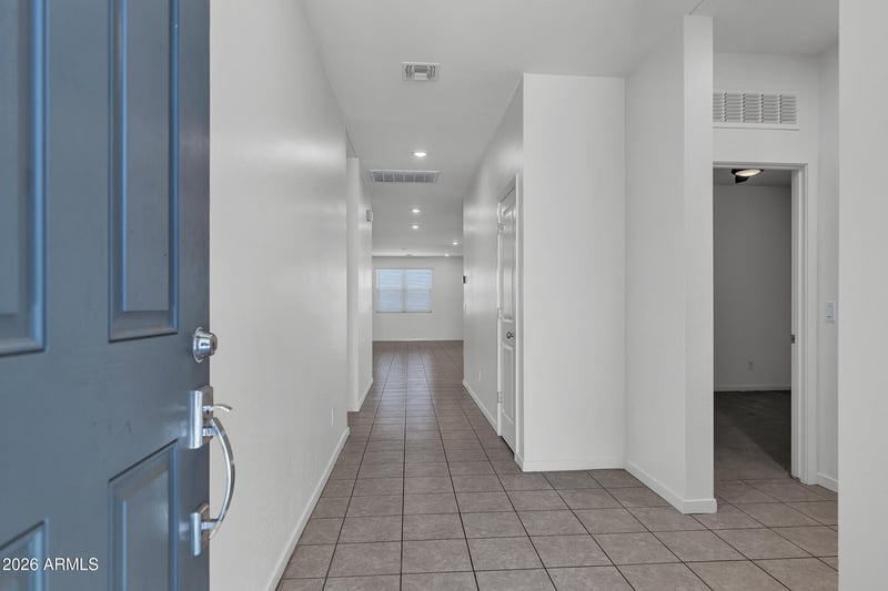 12660 State Ct, Glendale, AZ 85307