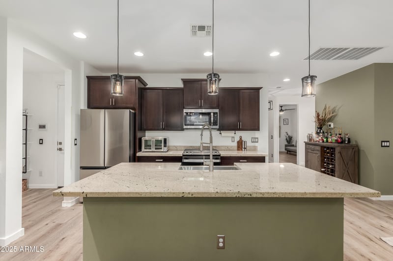 12661 Candelaria Dr, Sun City West, AZ 85375