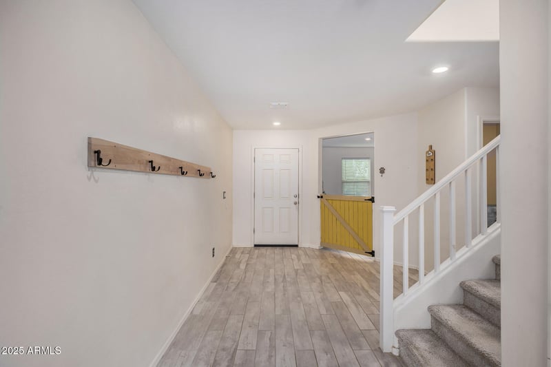 12668 Glenn Dr, Glendale, AZ 85307