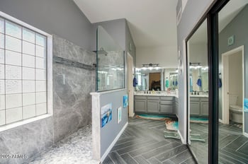 12677 77th Dr, Peoria, AZ 85381