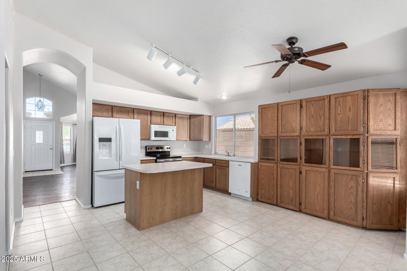 1269 Century Ave, Gilbert, AZ 85296