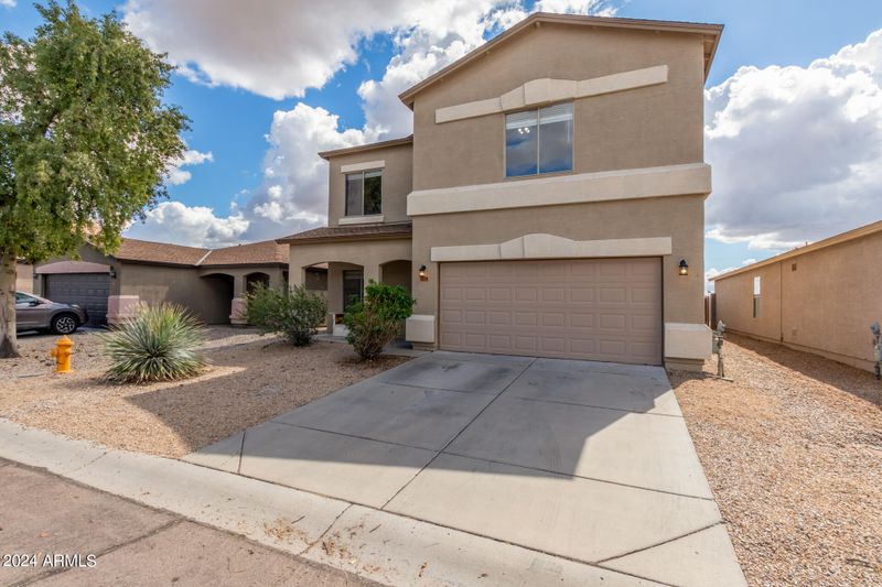 1269 E Omega Dr, San Tan Valley, AZ 85143