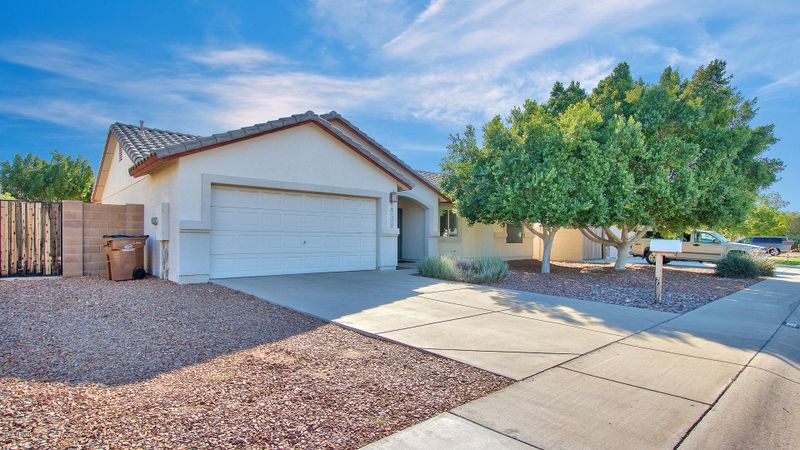 1269 S Gold Dr, Apache Junction, AZ 85120