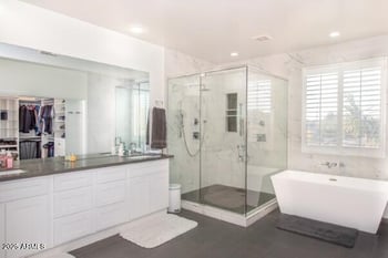 127 Date Palm Dr, Gilbert, AZ 85234