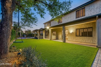 127 Date Palm Dr, Gilbert, AZ 85234