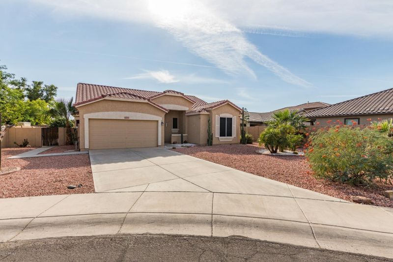 127 E Constitution Ct, Gilbert, AZ 85296
