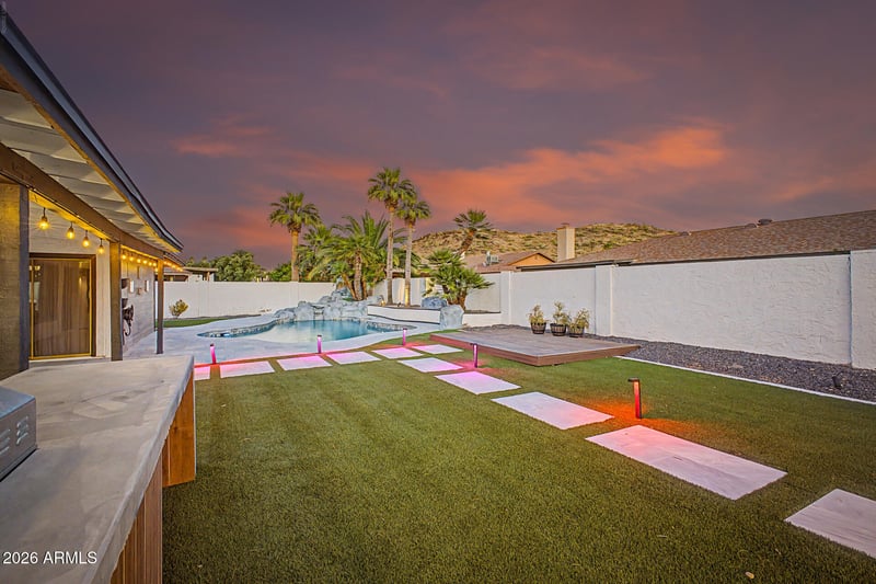 127 Pershing Ave, Phoenix, AZ 85022