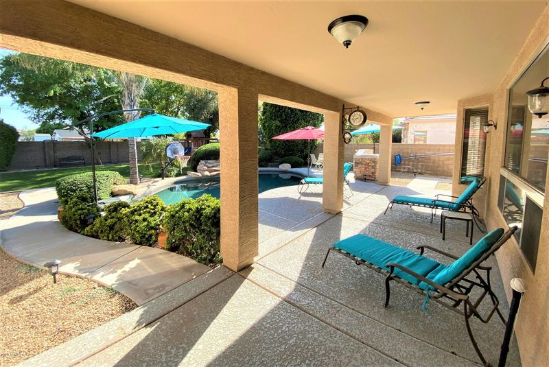 127 E Spur Ave, Gilbert, AZ 85296