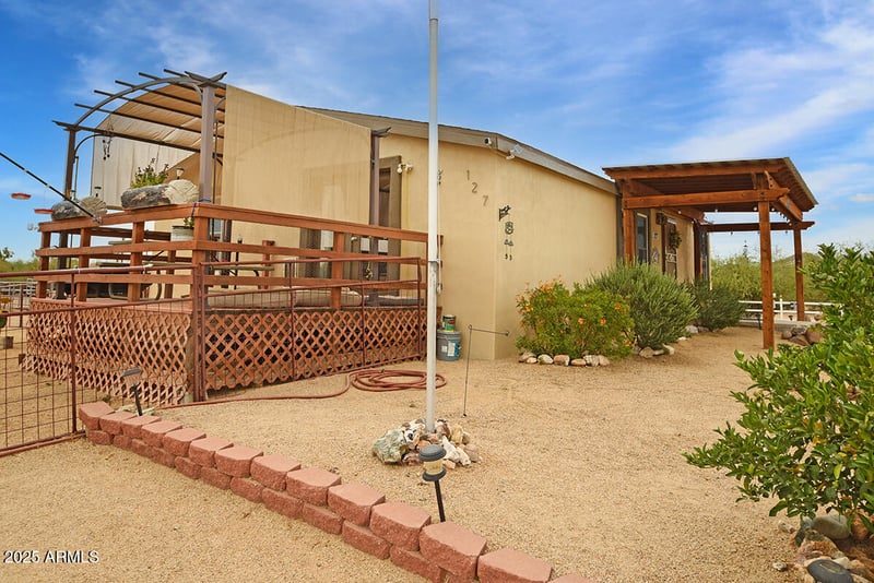 127 Galvin St, Phoenix, AZ 85086
