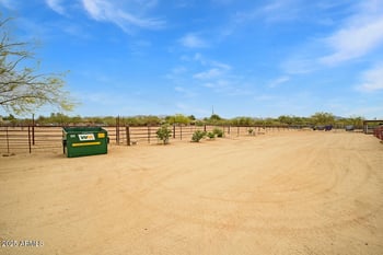 127 Galvin St, Phoenix, AZ 85086
