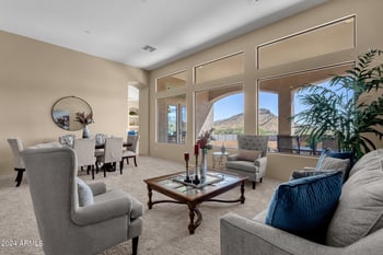 127 Sabrosa Dr, New River, AZ 85087