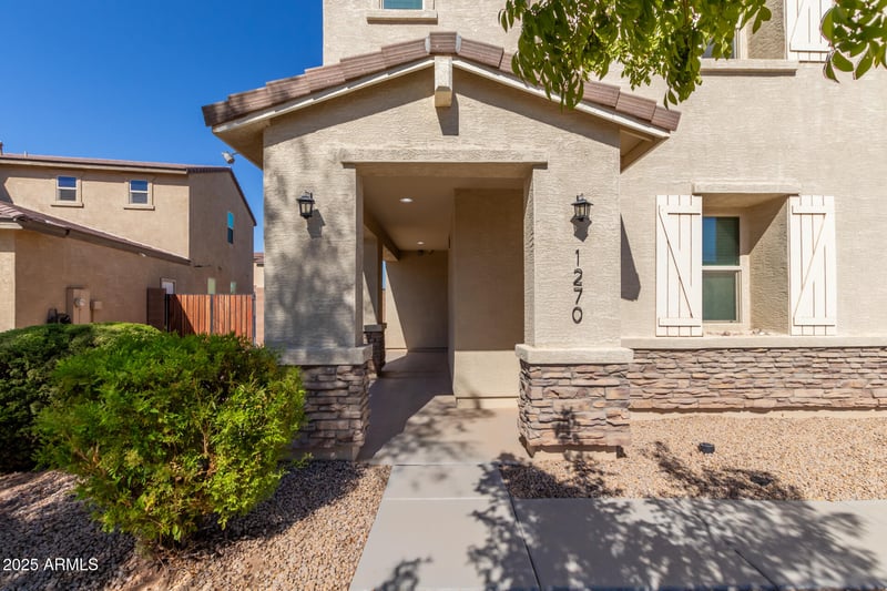 1270 Carlsbad Dr, San Tan Valley, AZ 85140