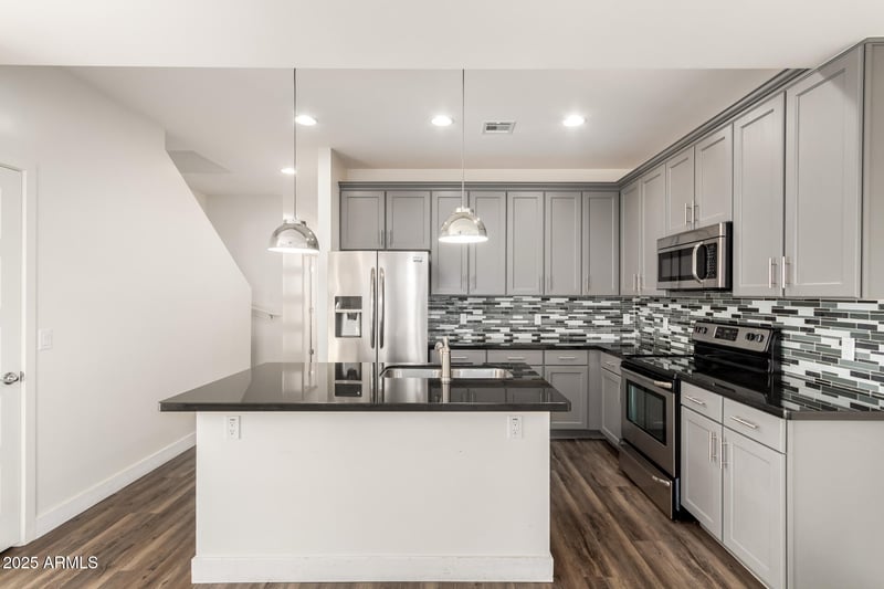 1270 Curry Rd, Tempe, AZ 85288