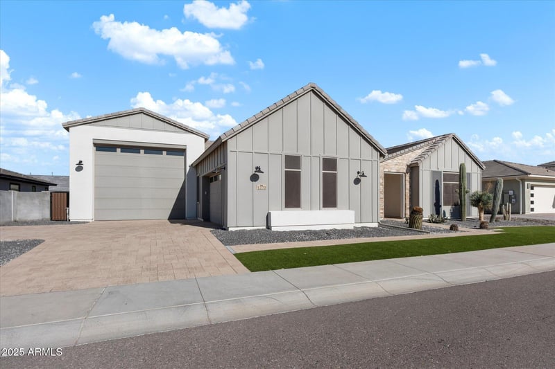 1270 E Lynx Way, Gilbert, AZ 85298
