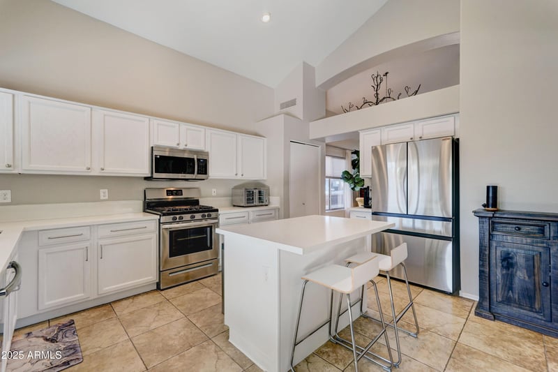 12701 Hollyhock Dr, Avondale, AZ 85392