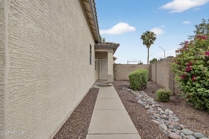 12702 Glenrosa Dr, Litchfield Park, AZ 85340