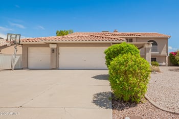 12709 72nd Ave, Peoria, AZ 85381
