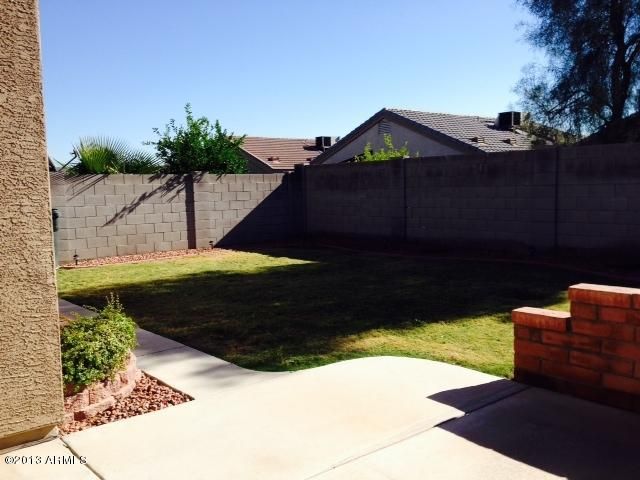 12709 W Hearn Rd, El Mirage, AZ 85335