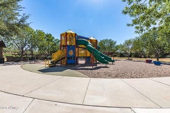 1271 Canyon Creek Dr, Gilbert, AZ 85296