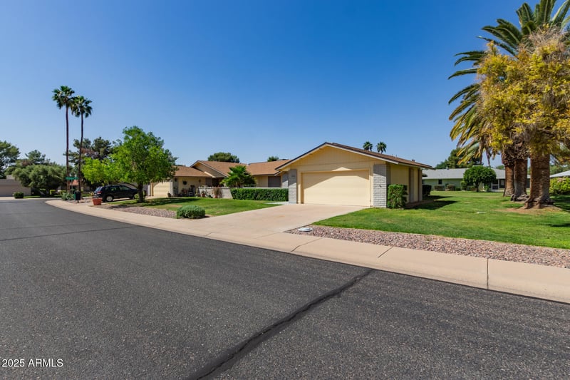 12711 Omega Dr, Sun City West, AZ 85375