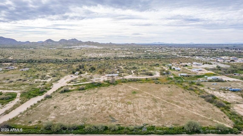 12714 Airport G Rd #G, Buckeye, AZ 85326