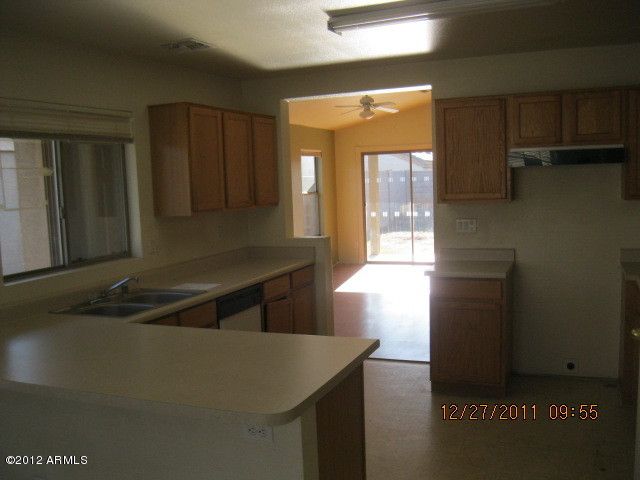 12717 W Hearn Rd, El Mirage, AZ 85335