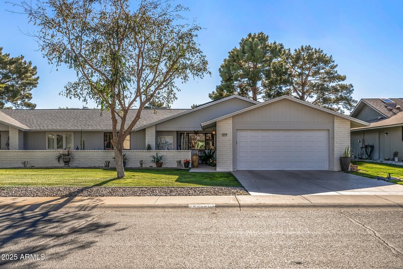 12719 Shadow Hills Dr, Sun City West, AZ 85375