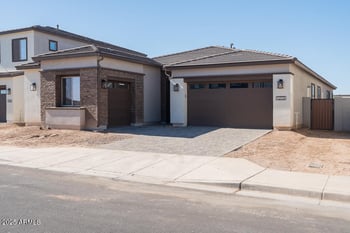 1272 Penedes Dr, Gilbert, AZ 85298