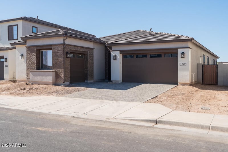 1272 Penedes Dr, Gilbert, AZ 85298