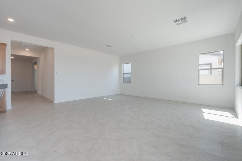 1272 Penedes Dr, Gilbert, AZ 85298