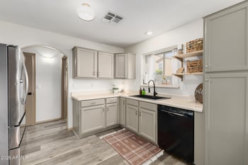 12720 Cantenia Rd, Avondale, AZ 85392