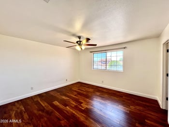 12721 N 58th Dr, Glendale, AZ 85304