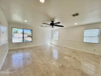 12721 N 58th Dr, Glendale, AZ 85304