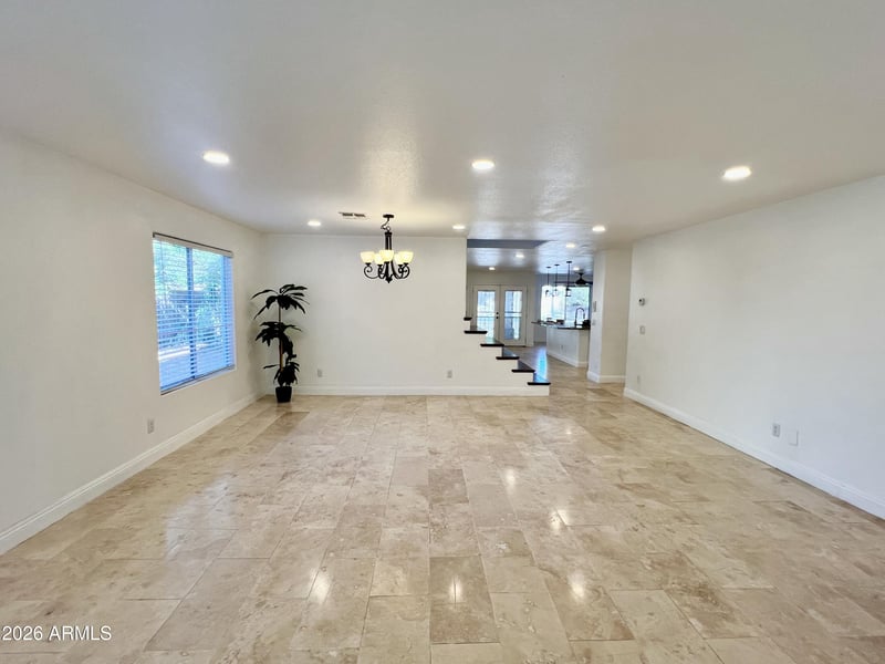 12721 N 58th Dr, Glendale, AZ 85304