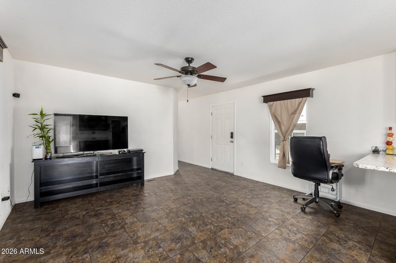 12721 W Greenway Rd #237, El Mirage, AZ 85335