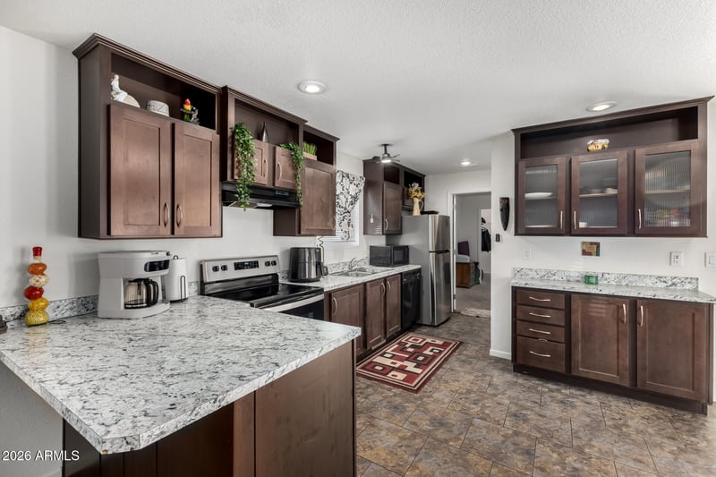 12721 W Greenway Rd #237, El Mirage, AZ 85335