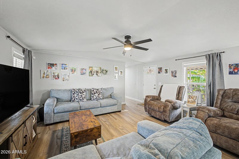 12721 W Greenway Rd #80, El Mirage, AZ 85335