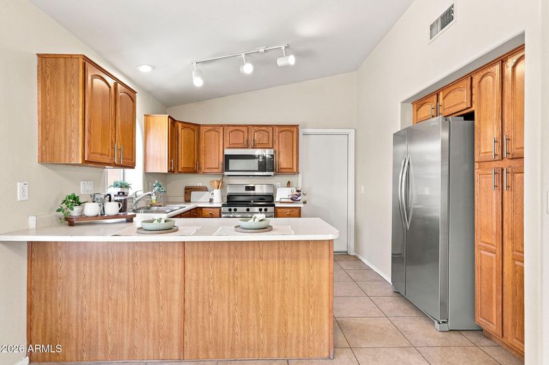 12721 W Palm Ln, Avondale, AZ 85392