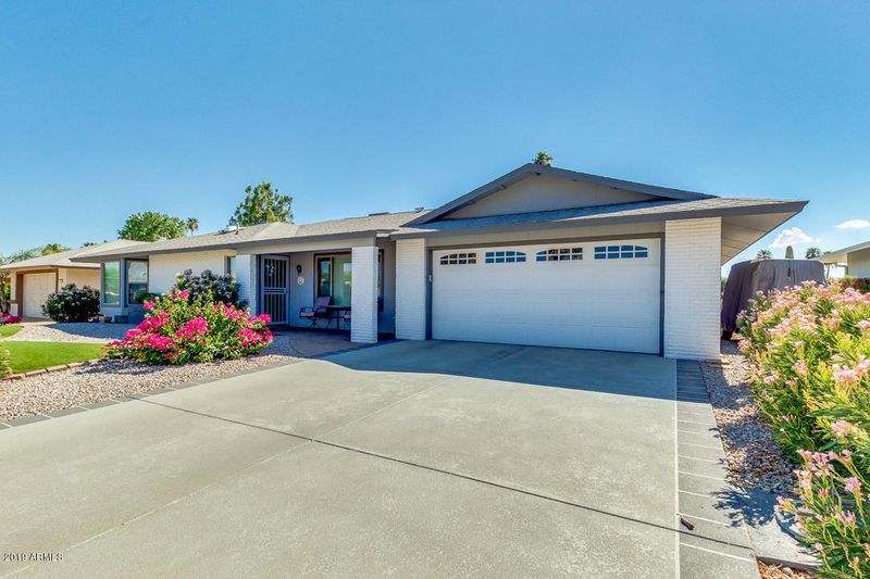 12723 W Paintbrush Dr, Sun City West, AZ 85375