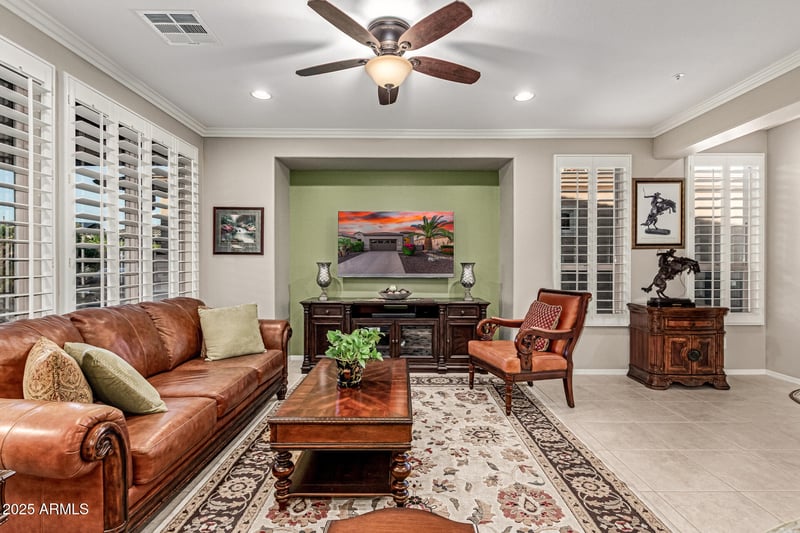 12726 Dale Ln, Peoria, AZ 85383