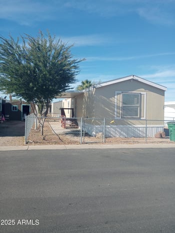 12727 Glendale Ave #128, Glendale, AZ 85307