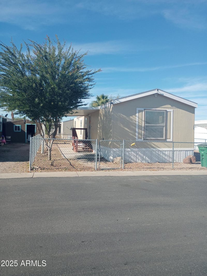 12727 Glendale Ave #128, Glendale, AZ 85307