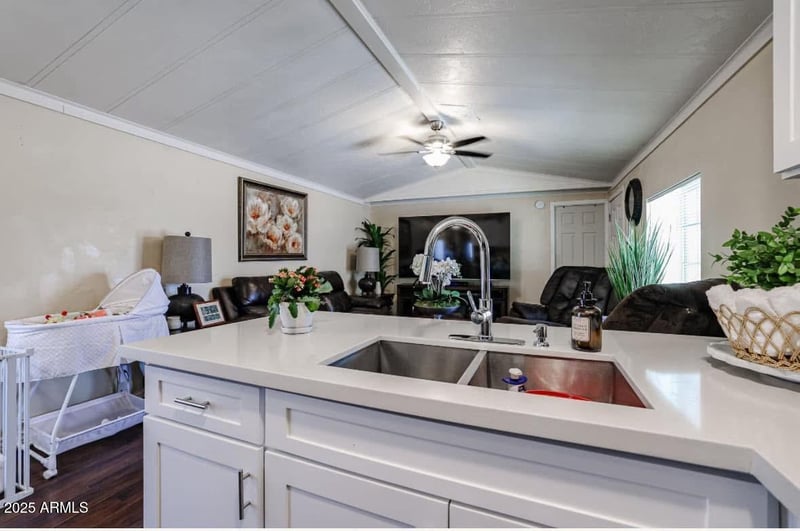 12727 W Glendale Ave #106, Glendale, AZ 85307