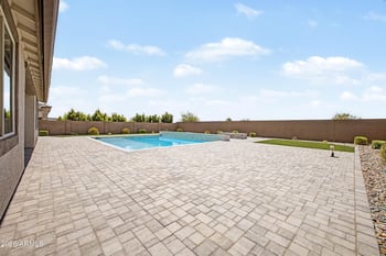 12727 Sierra Vista Dr, Glendale, AZ 85307
