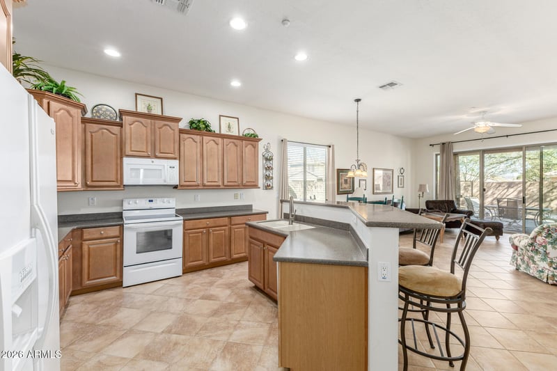 12731 Eagle Ridge Ln, Peoria, AZ 85383