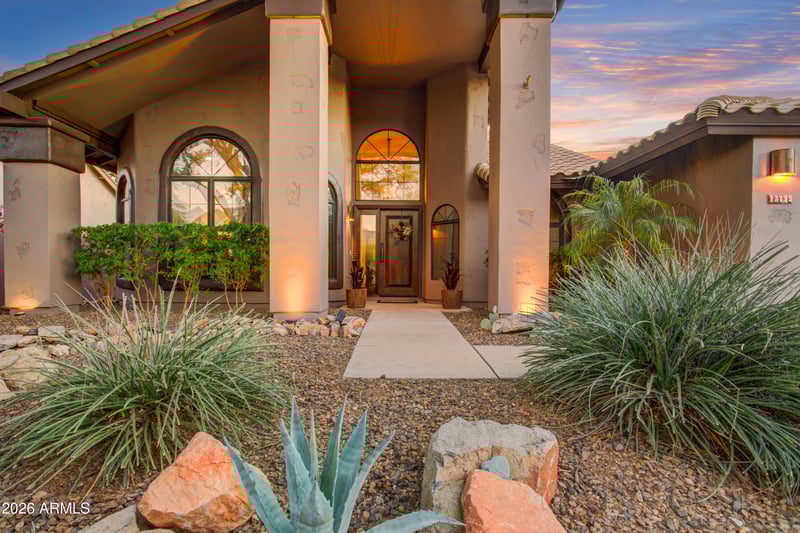 12735 Paradise Dr, Scottsdale, AZ 85259