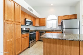 12735 Edgemont Ave, Avondale, AZ 85392