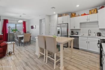 12739 Myrtle Ave, Glendale, AZ 85307